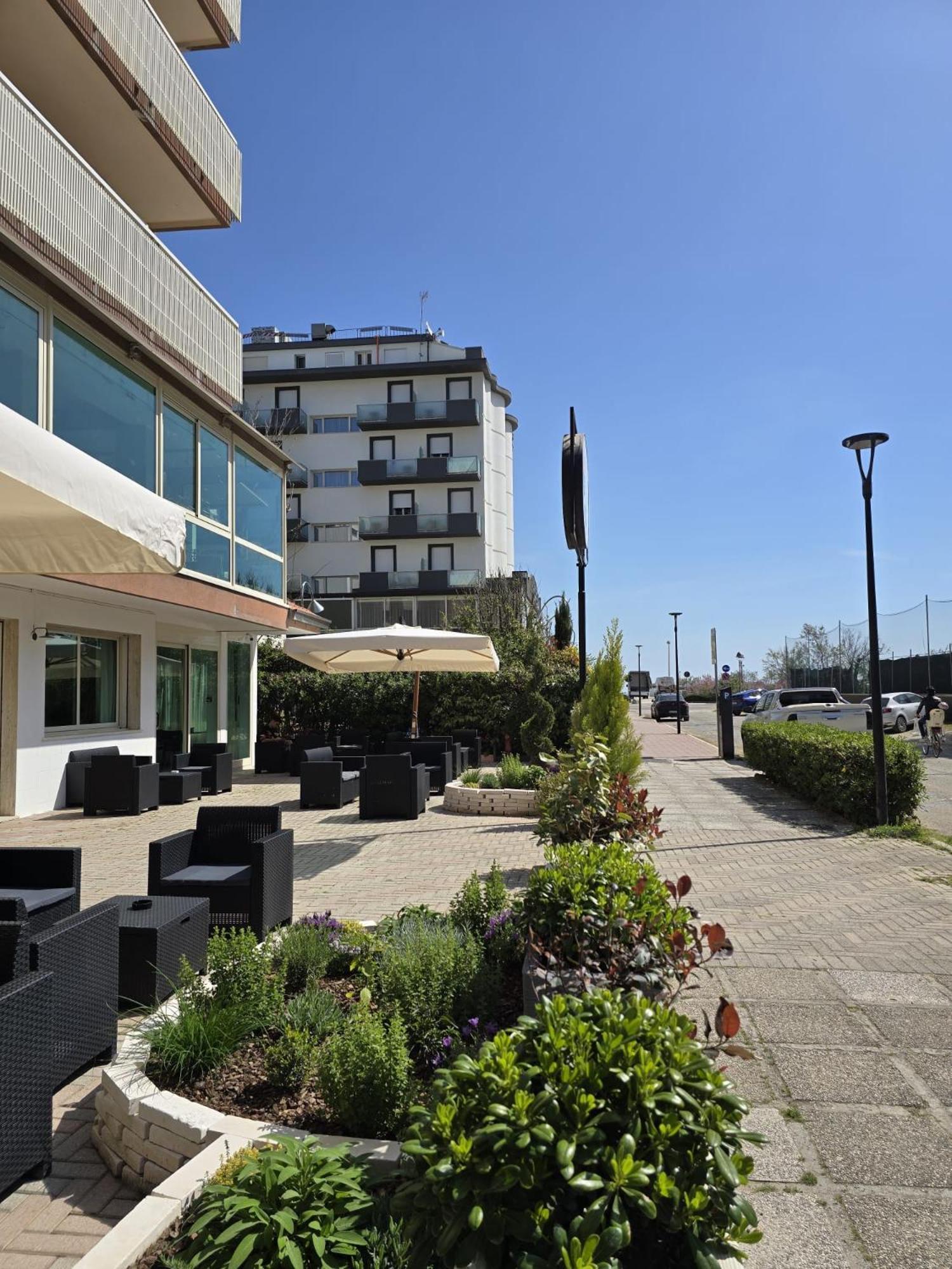 Hotel Helios Beach Milano Marittima Luaran gambar