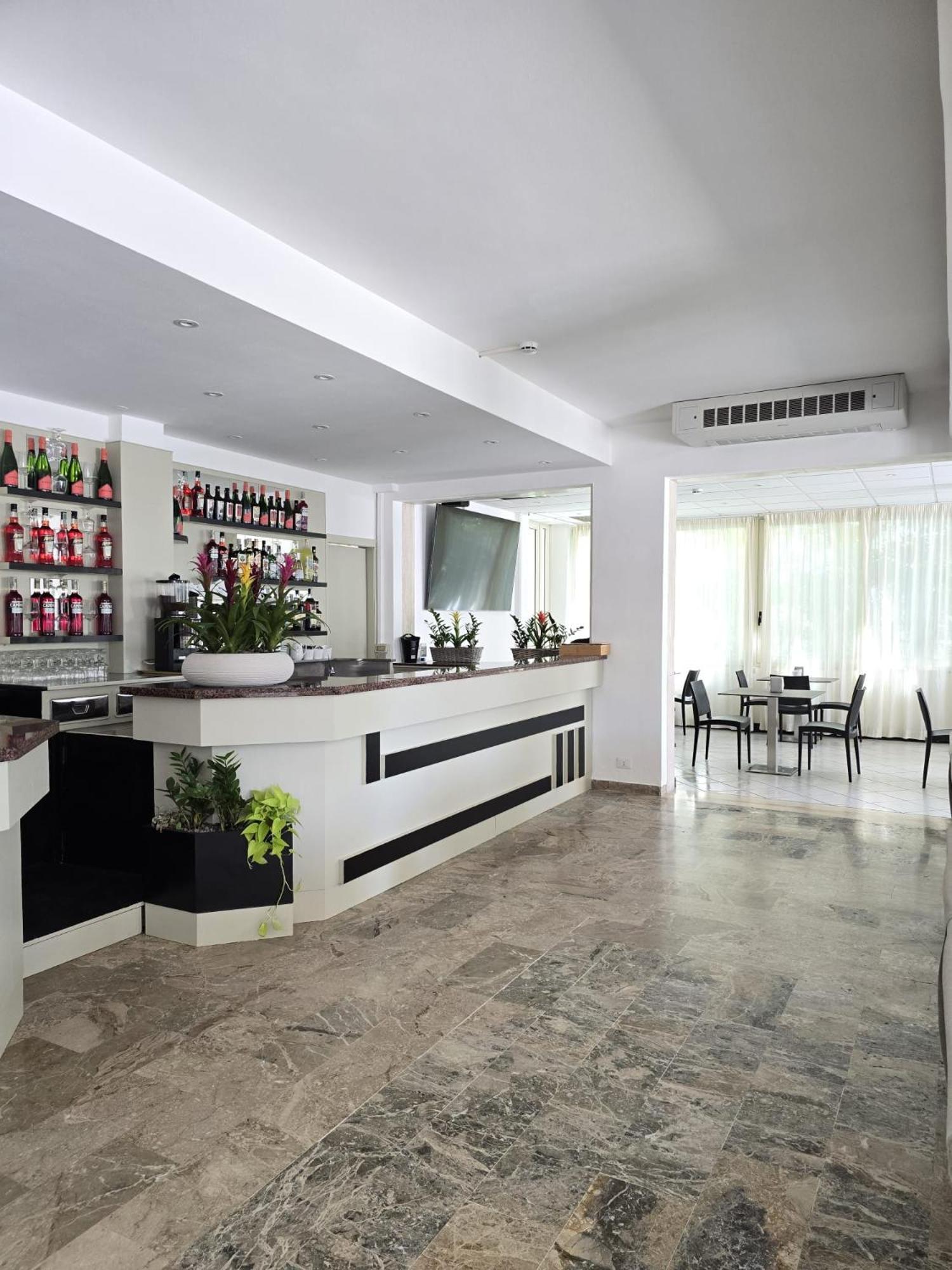 Hotel Helios Beach Milano Marittima Luaran gambar