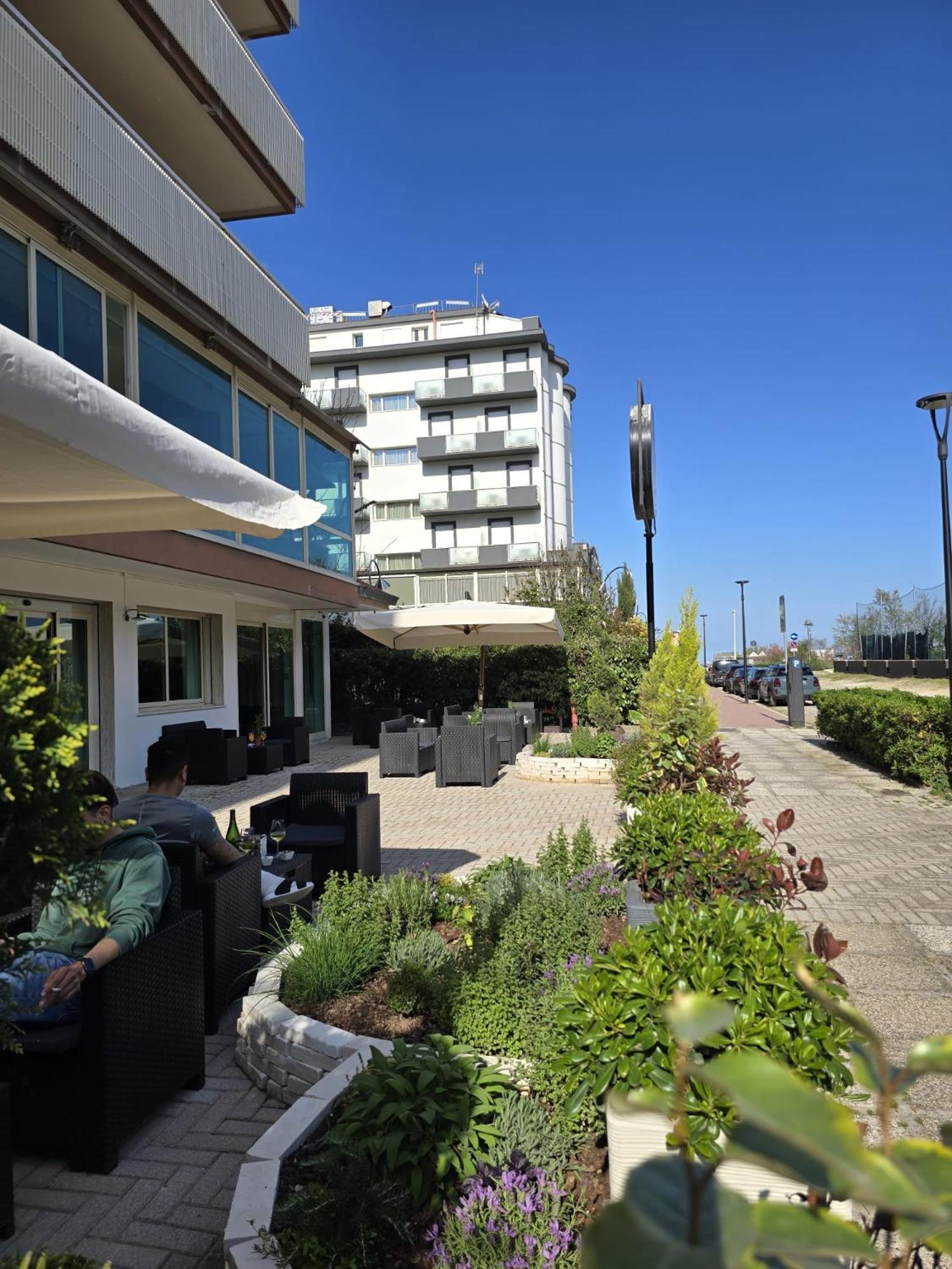 Hotel Helios Beach Milano Marittima Luaran gambar